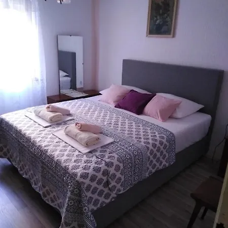 公寓 Apartman Paulina 塞尔瑟