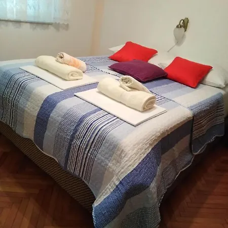 Apartman Paulina 公寓